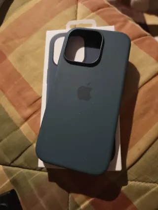 Cover custodia originale Apple iPhone 16 pro verde