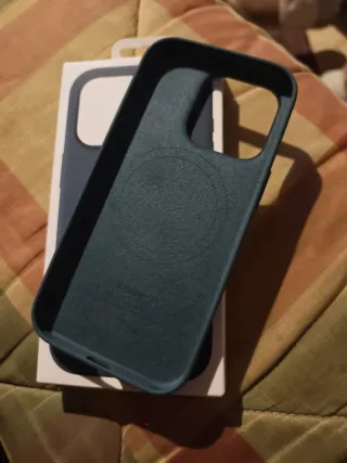 Cover custodia originale Apple iPhone 16 pro verde