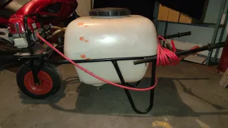 Carretilla 100L con motor Honda GX-25