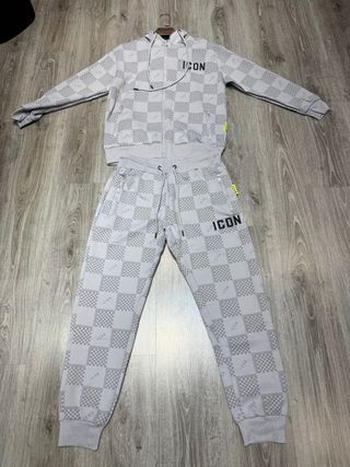 Conjunto deportivo ICON cuadros hombre