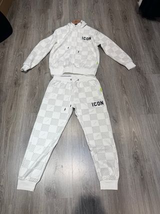 Conjunto deportivo ICON cuadros hombre