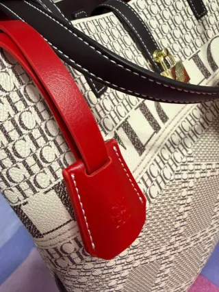 Bolso Carolina Herrera Tote con neceser
