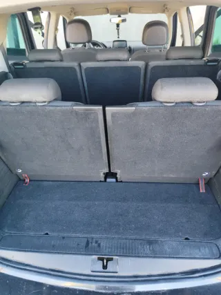 Opel Zafira Tourer 2013