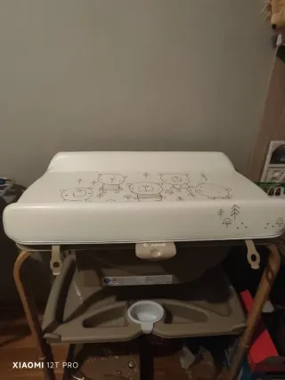 Bañera para bebé con soporte