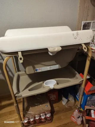Bañera para bebé con soporte
