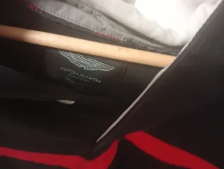 Sudadera Aston Martin Racing Negra Roja