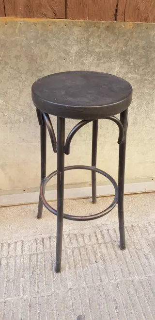 Taburete alto para bar