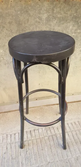 Taburete alto para bar