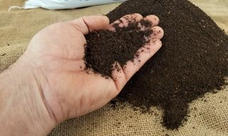 Humus de Lombriz Pack 60L Premium