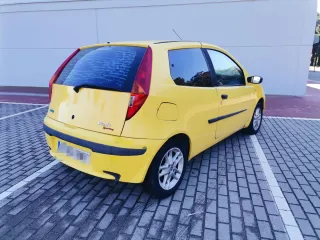 FIAT Punto Etiqueta medioambiental