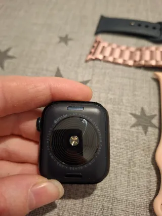 iPhone 13 Rosa mas apple watch