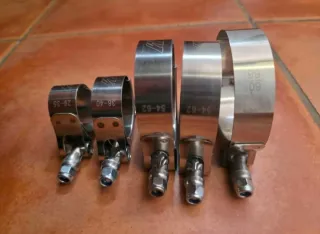 Abrazaderas Mishimoto Acero Inoxidable
