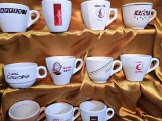 Tazzine da caffè in porcellana