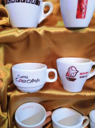 Tazzine da caffè in porcellana