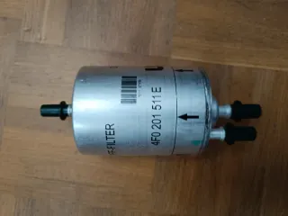 Filtro de combustible Audi A4 4f0201511E