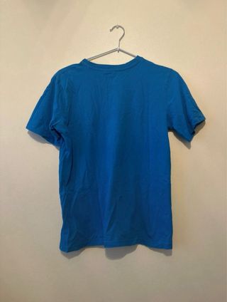 Camiseta azul niño