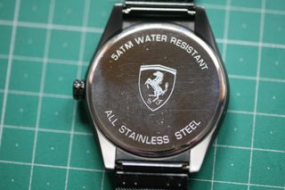 Reloj Ferrari Negro y Rojo