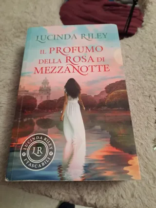 Il Profumo Della Rosa Di Mezzanotte