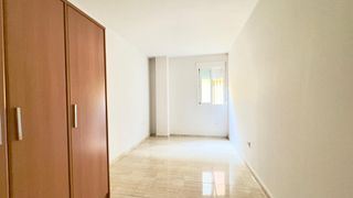 Se vende piso de 2 dormitorios en Hijar,Las Gabias