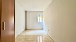 Se vende piso de 2 dormitorios en Hijar,Las Gabias