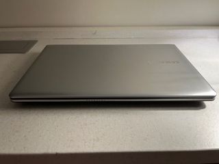 Portátil Samsung NP270E5E i5 8GB RAM Windows 10