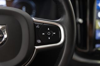 Volvo XC60 T8 TECHO SOLAR 407CV