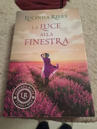 La luce alla finestra (I tascabili di Lucinda R...