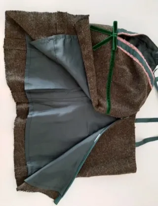 Top Invierno Stradivarius Marrón y Verde