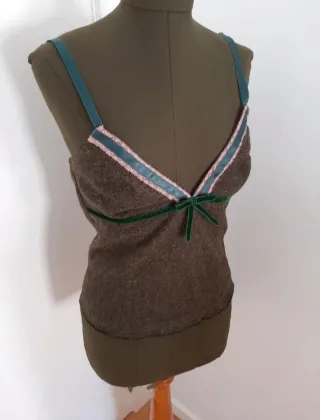 Top Invierno Stradivarius Marrón y Verde