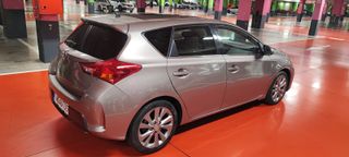 Toyota Auris 2013