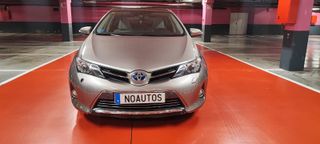 Toyota Auris 2013