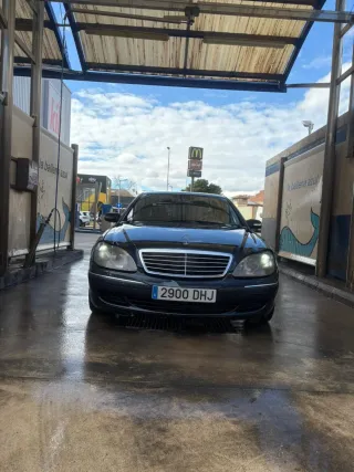 Mercedes-Benz Clase S 2005 en perfecto estado