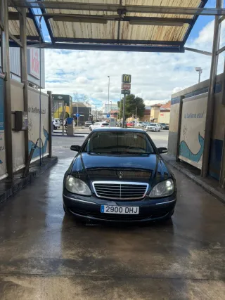 Mercedes-Benz Clase S 2005 en perfecto estado