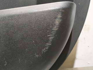 GUARNECIDO PUERTA DELANTERA DERECHA MERCEDES-BENZ