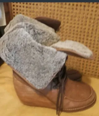 Botines tacón cuña alta , piel y cuero Destroy tal