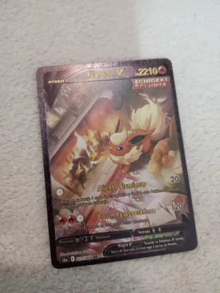 Carta Pokémon Flareon V 073/069 SR