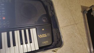 Teclado GEM Cakewalk 2 Negro con Disquette