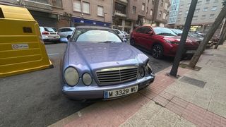 Mercedes-Benz  CLK 2001