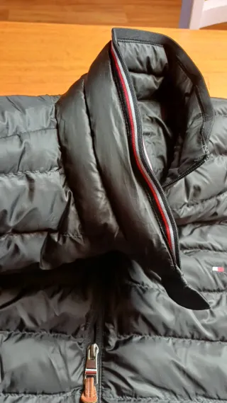 Cazadora Tommy Hilfiger Negra