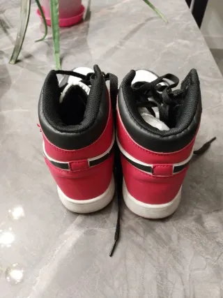 Nike Air Jordan 1 Talla 38