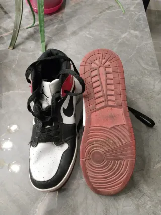 Nike Air Jordan 1 Talla 38