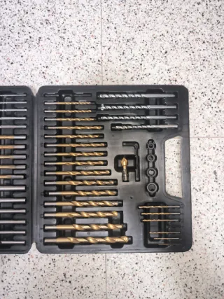 Maletín Brocas y Accesorios