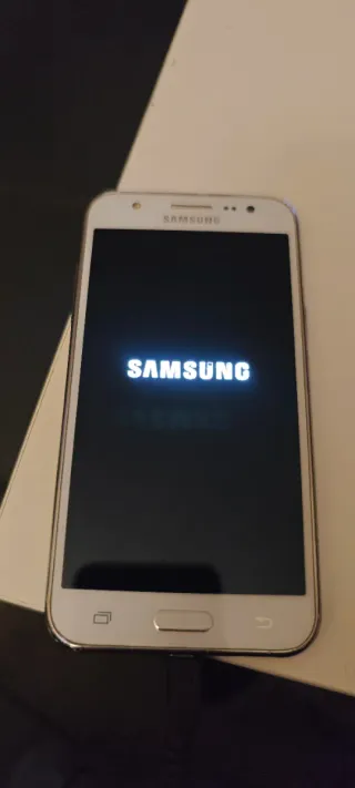 Samsung Galaxy J5 Bianco