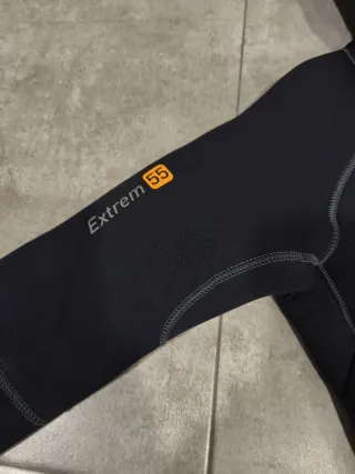 Traje de neopreno con capucha Mares Extrem 55