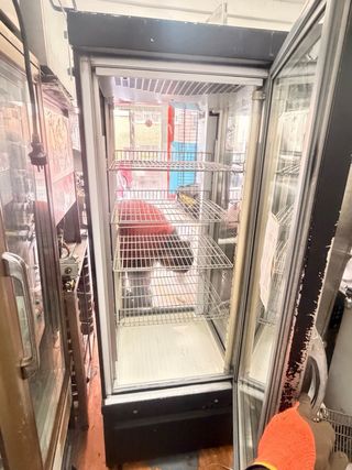 Vitrina expositora refrigerada