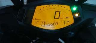 Aprilia Caponord 1200 Rally Amarilla