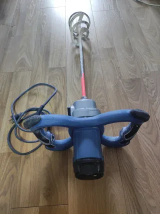 Mezcladora de yeso y cola