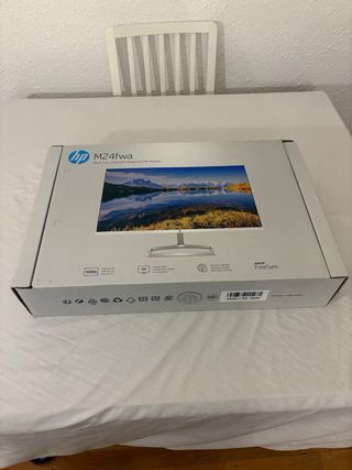 Monitor HP M24fwa FHD 23,8” (60,45 cm).