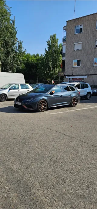 SEAT LEON CUPRA R ST