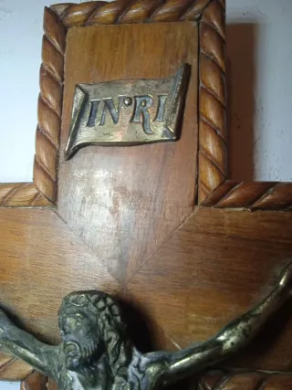 Antiguo Crucifijo Madera y Metal
